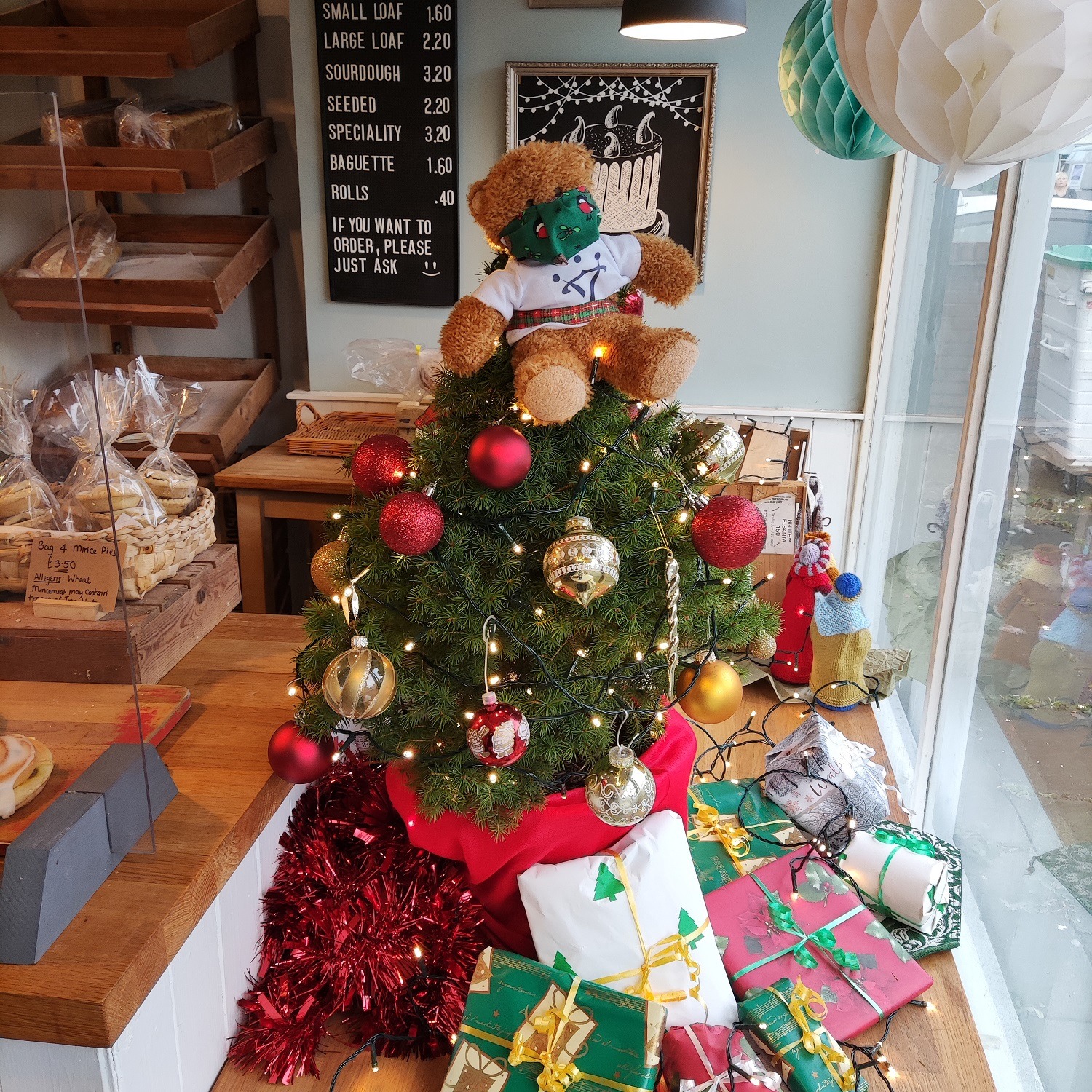 Christmas and New Year opening hours