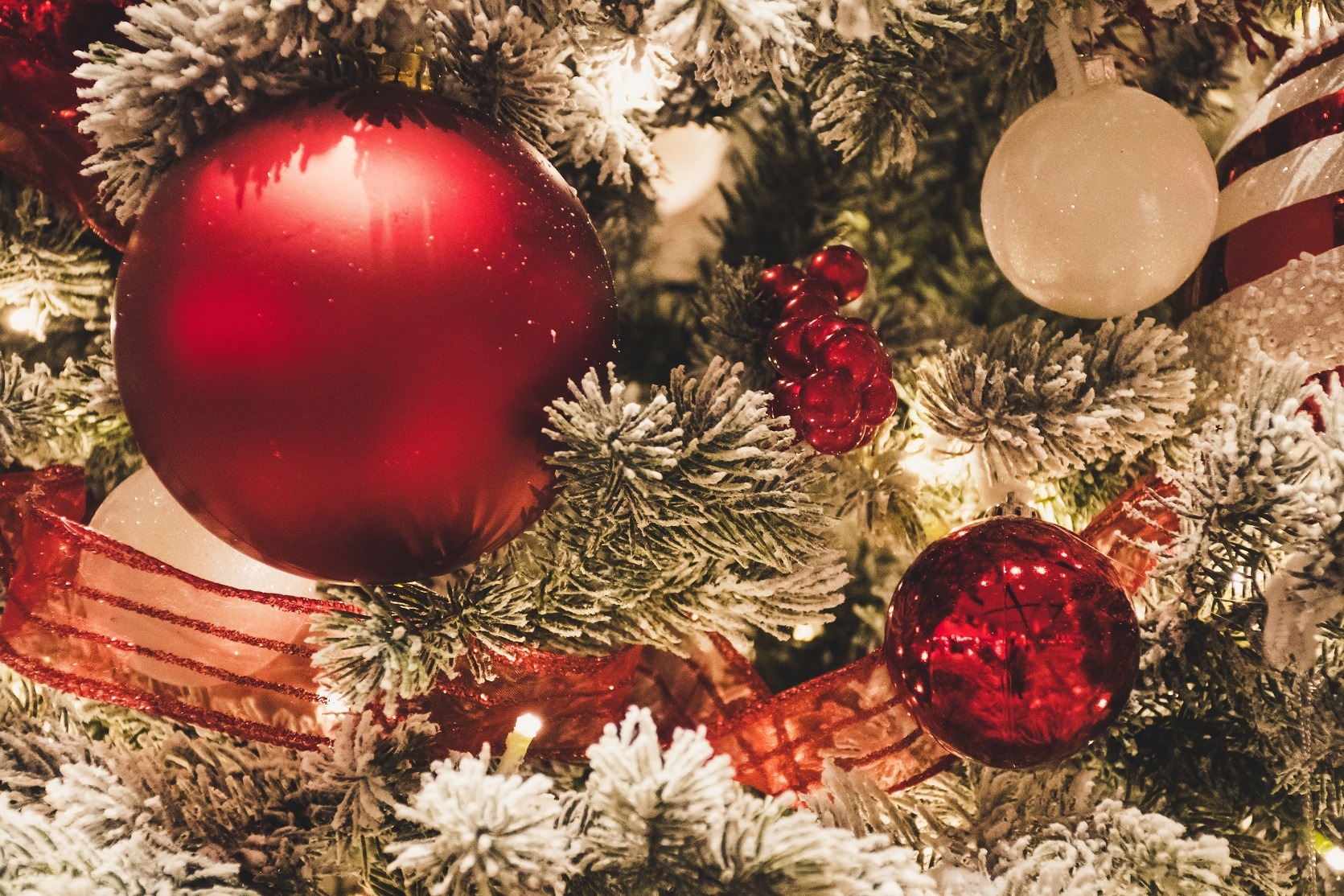 Christmas opening hours